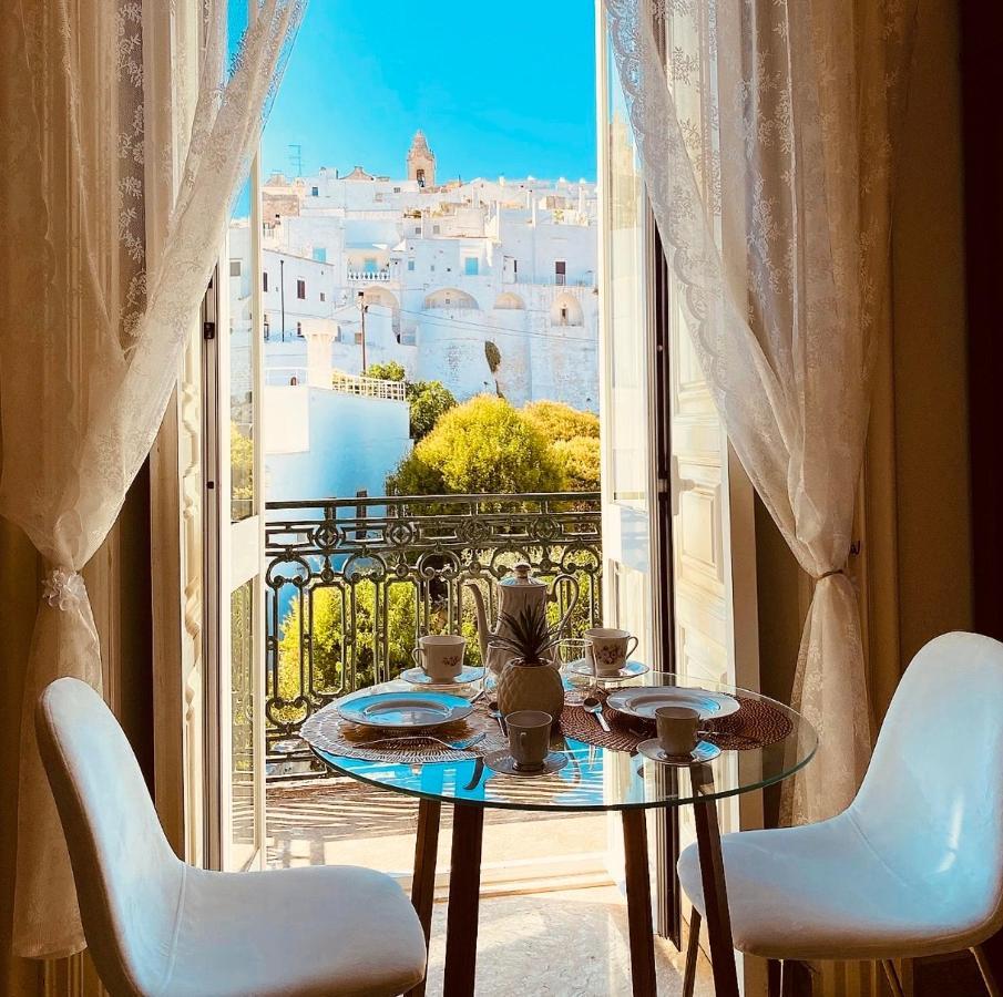 Suite La Terrazza Di Don Peppino أوستوني المظهر الخارجي الصورة
